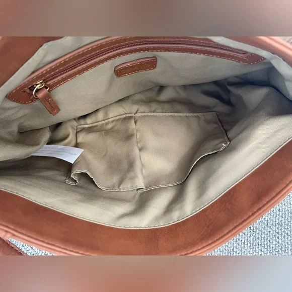 Dolce Vita Brown Crossbody Bag with Woven Design - Picture 9 of 16